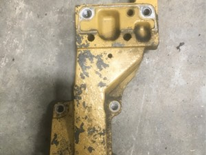 163-8702 Fuel Filter Base Bracket Caterpillar C7