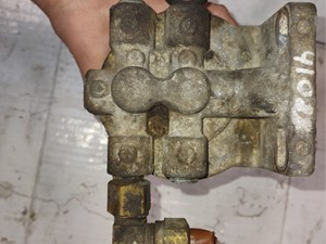 03-22527-001 Fuel Filter Housing Merceders OM906LA