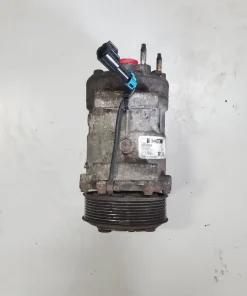 3664395C1 A/C Compressor International MaxxFoce7