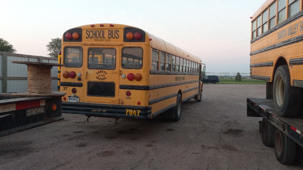 INTERNATIONAL 3800 - Image 5