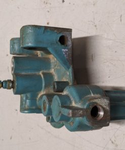 1817677C1 Fuel Filter Housing International DT360